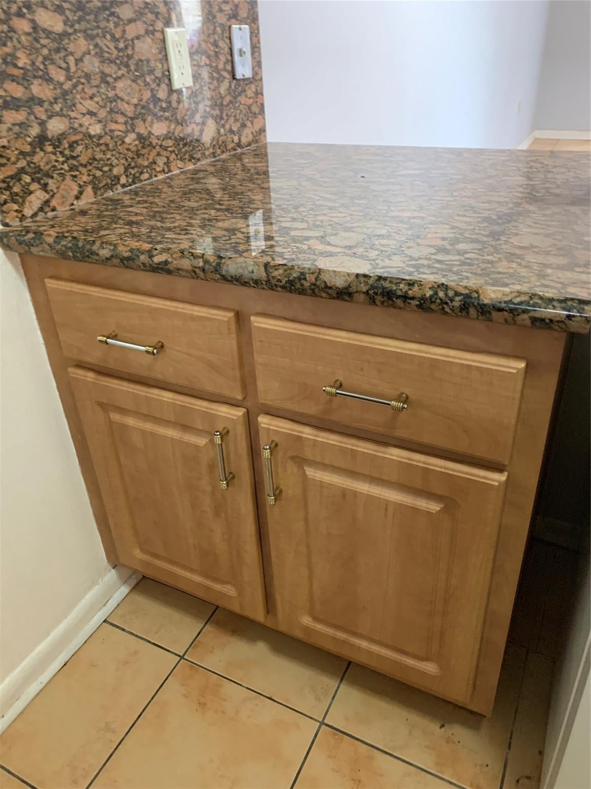 Unit 106 photo 7