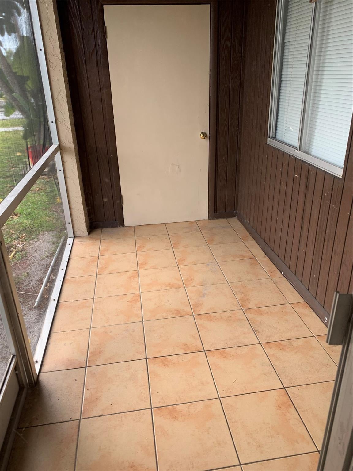 Unit 106 photo 10