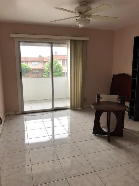 Residence photo 5