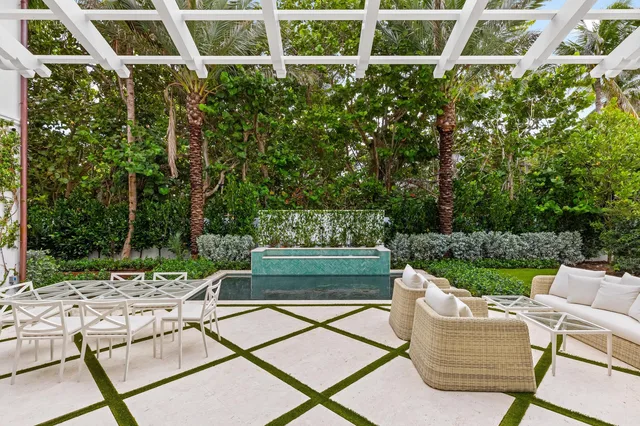 Estate Section Palm Beach Residence photo 26