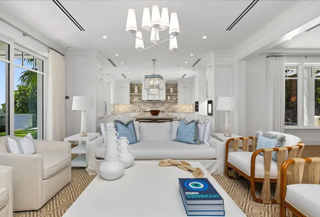 Estate Section Palm Beach Residence photo 29