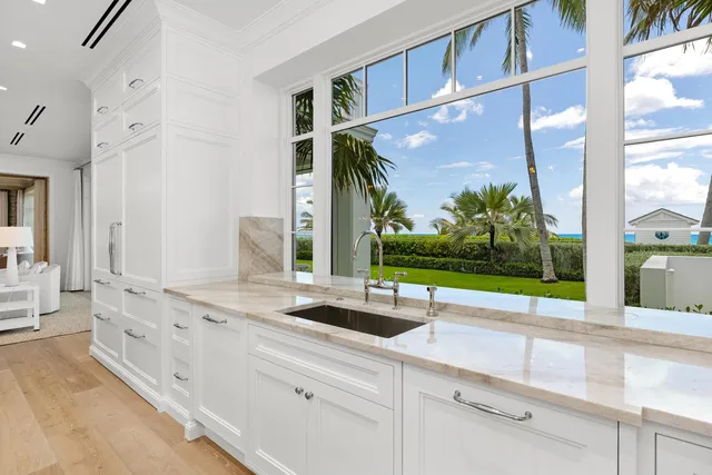 Estate Section Palm Beach Residence photo 31