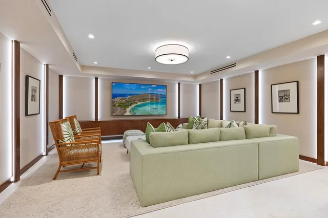 Estate Section Palm Beach Residence photo 71