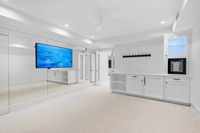 Estate Section Palm Beach Residence photo 76