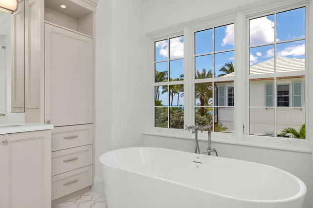 Estate Section Palm Beach Residence photo 95