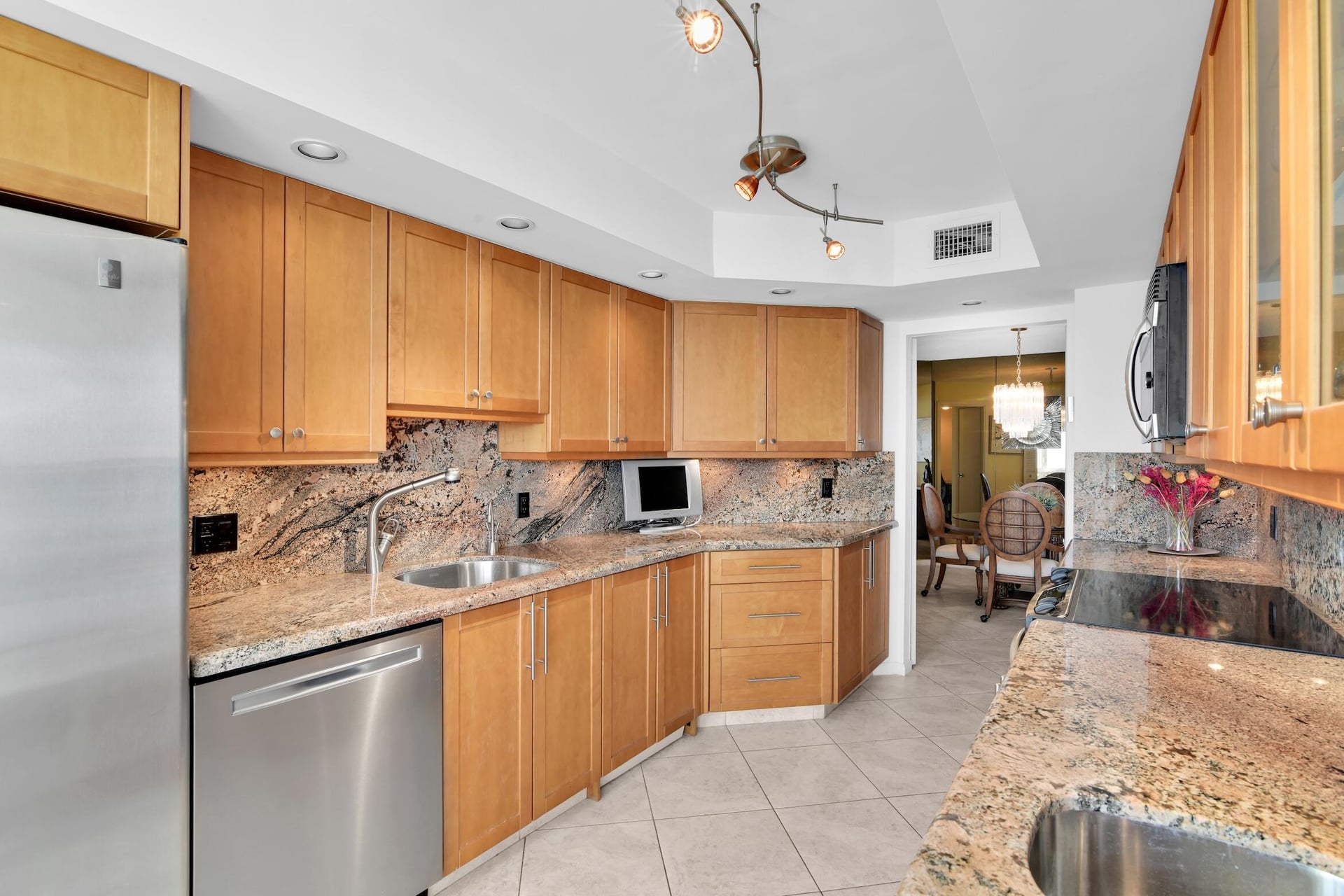 500 S Ocean Boca Unit 706 photo 10