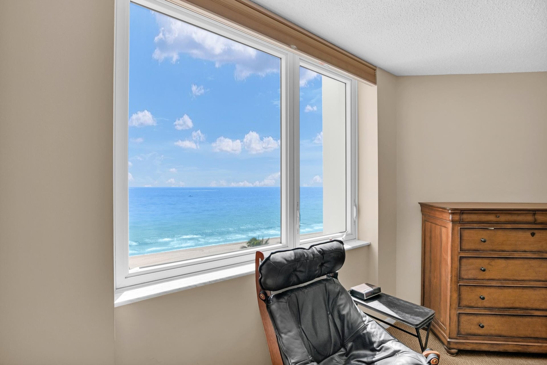 500 S Ocean Boca Unit 706 photo 18