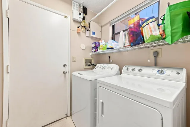  Residence photo 21