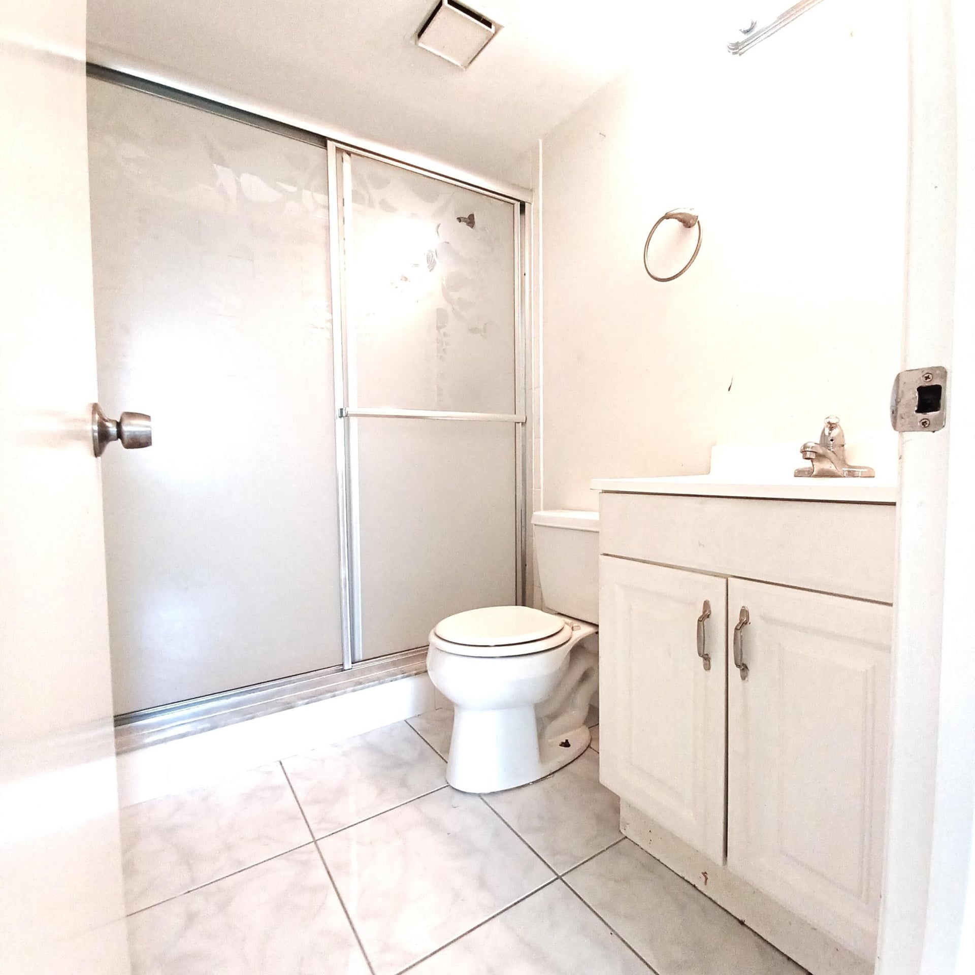 Unit 102 photo 12