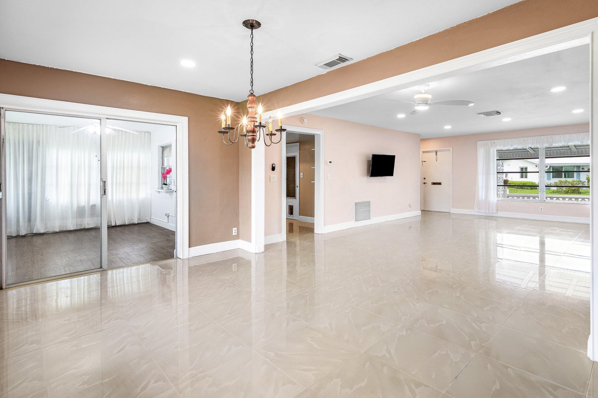 Residence photo 9