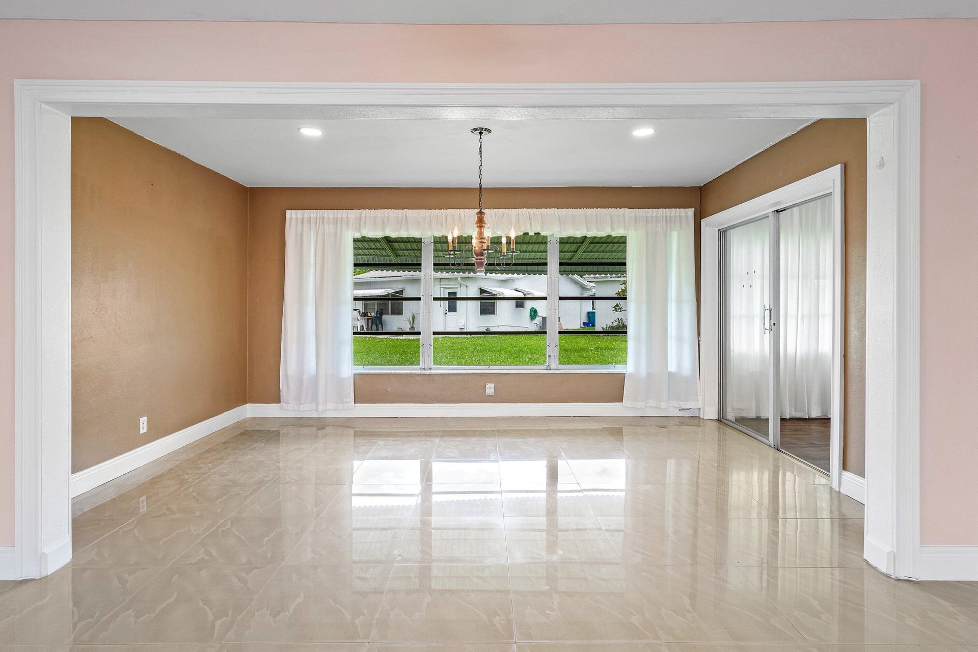 Residence photo 15