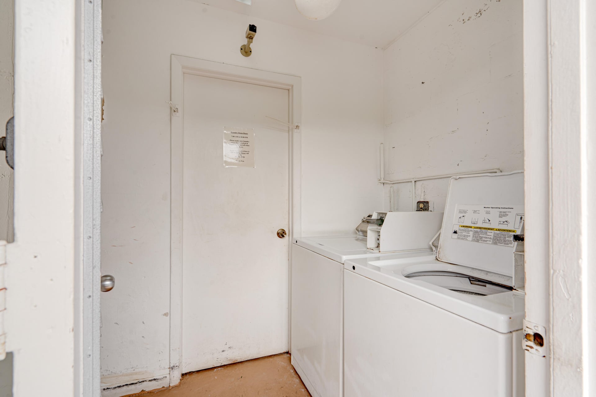 Unit TWO photo 30