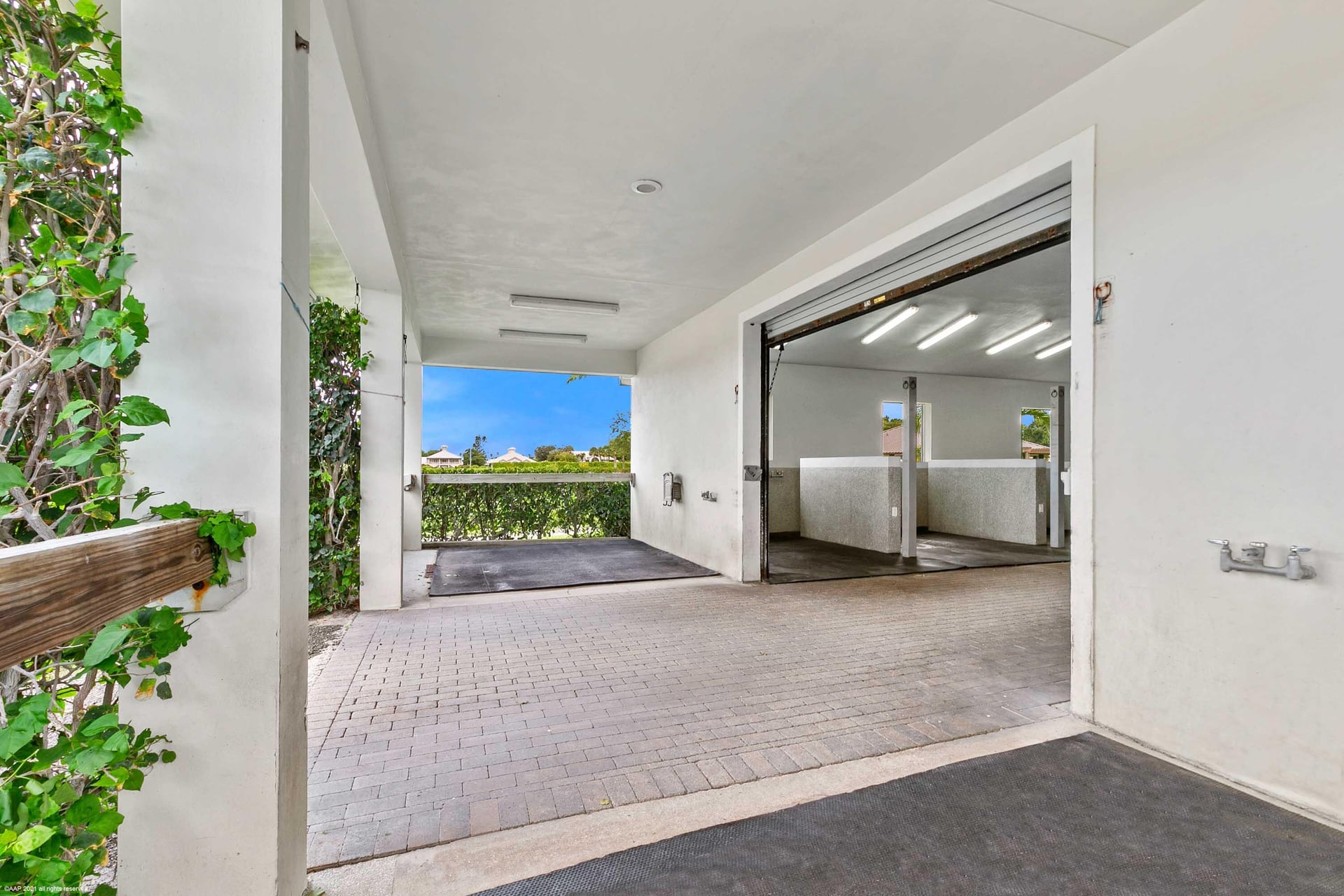 Saddle Trail Park Residence photo 17