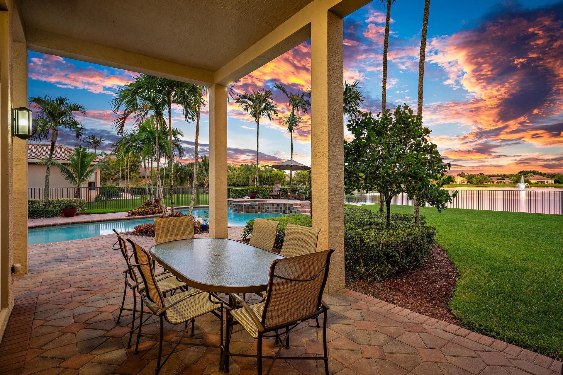 Residence photo 60