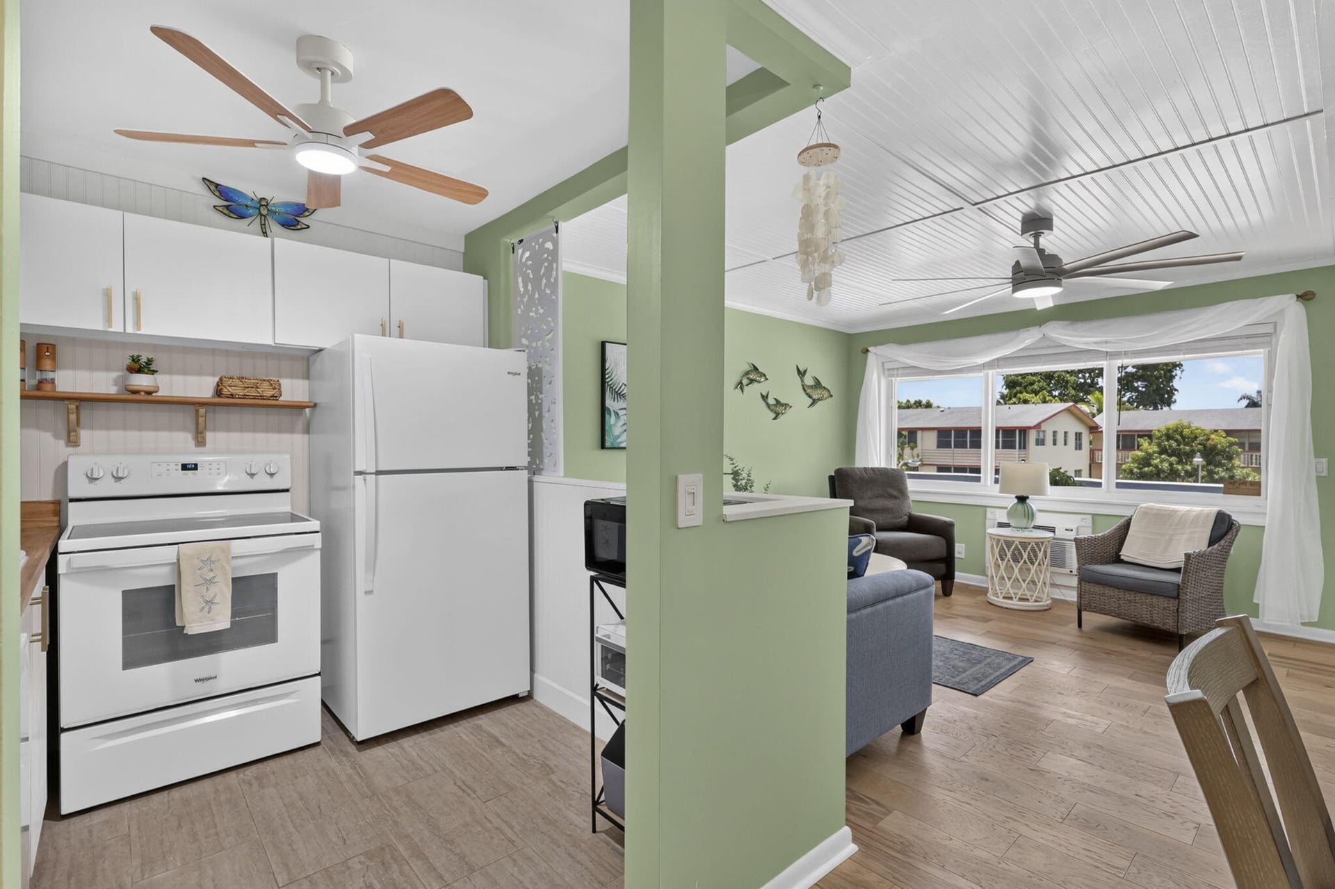  Residence photo 12
