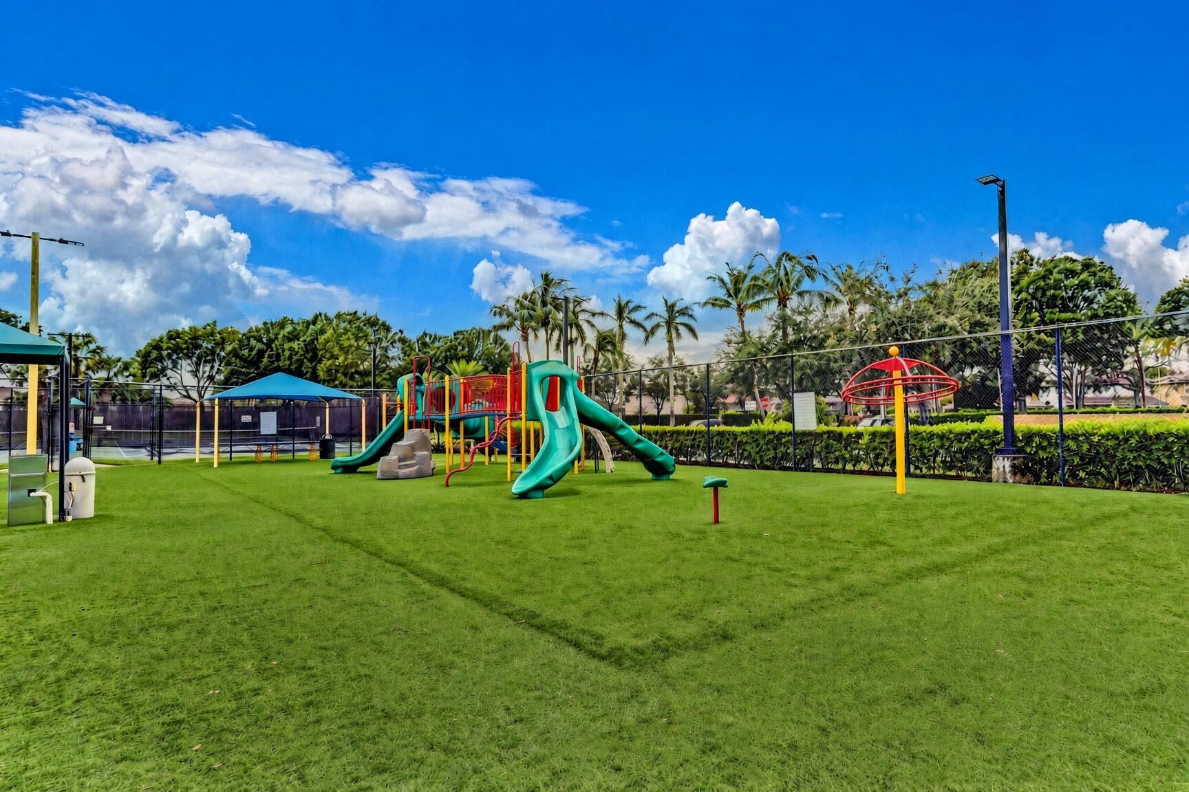  Residence photo 19