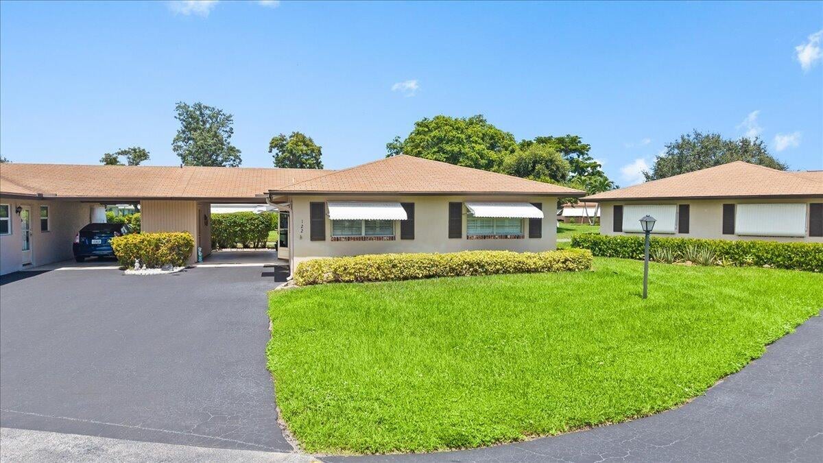 Residence photo 2