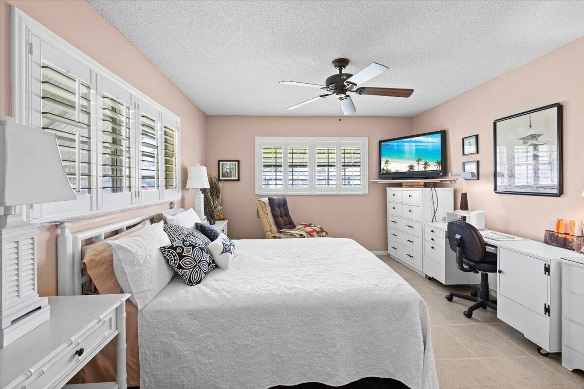Residence photo 15