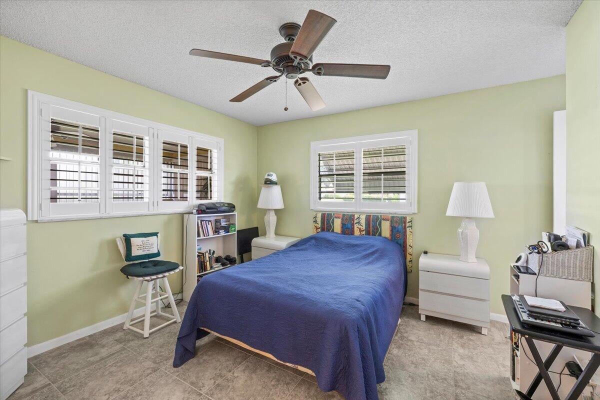 Residence photo 19
