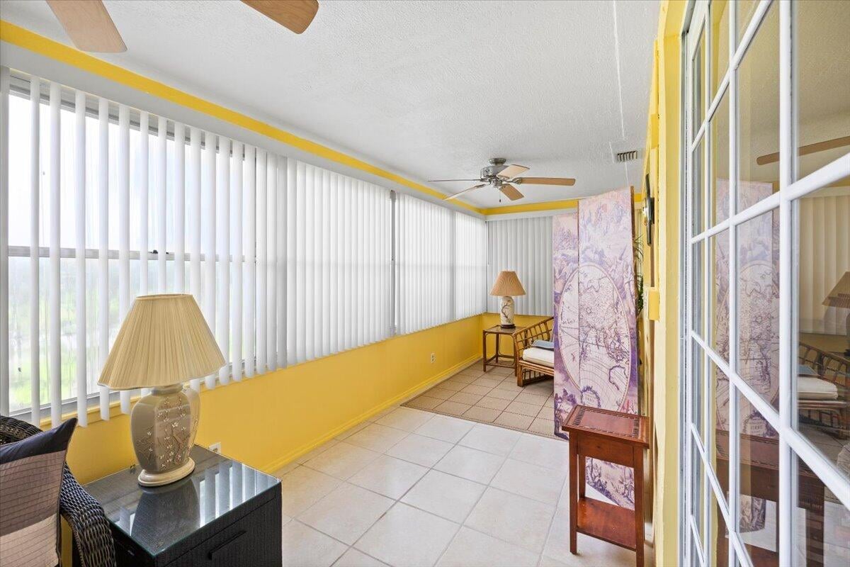 Residence photo 21