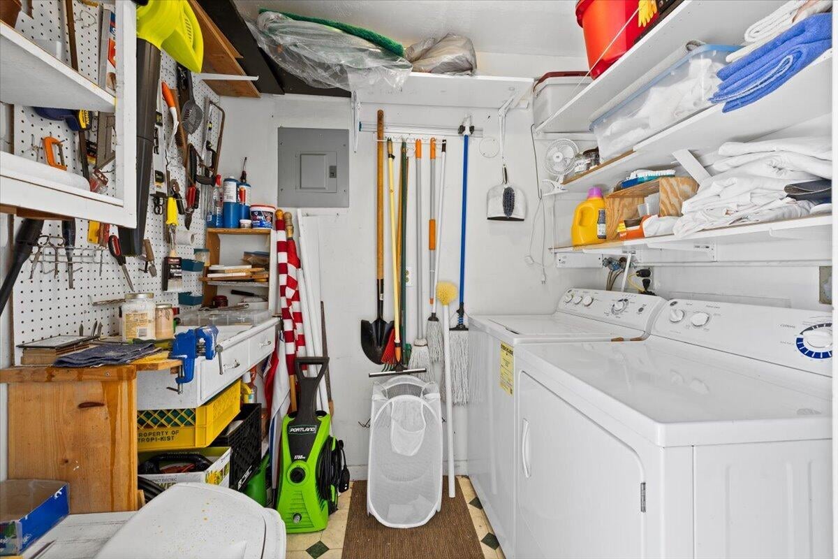Residence photo 23