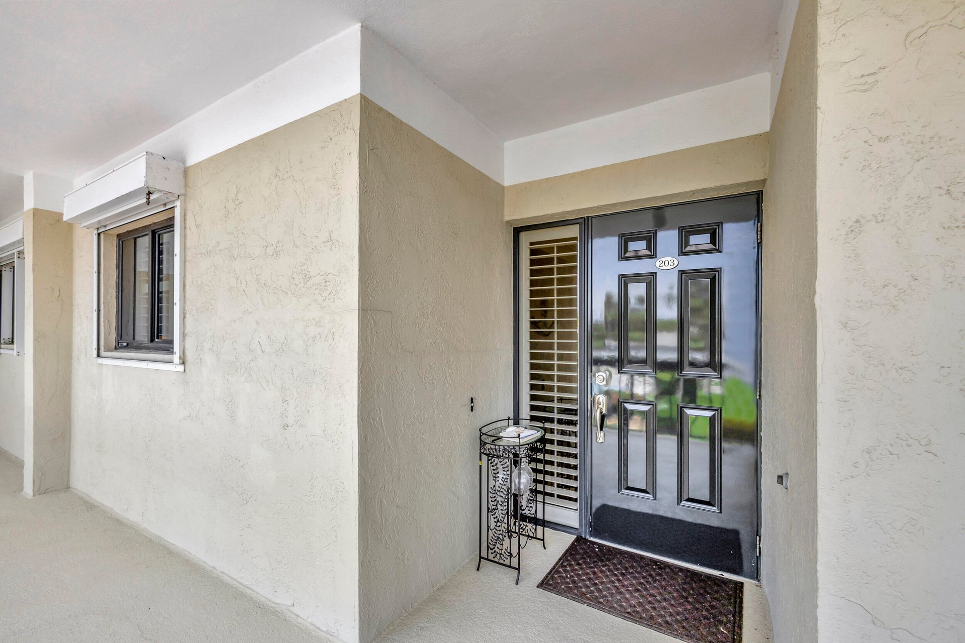 Unit 203 photo 2