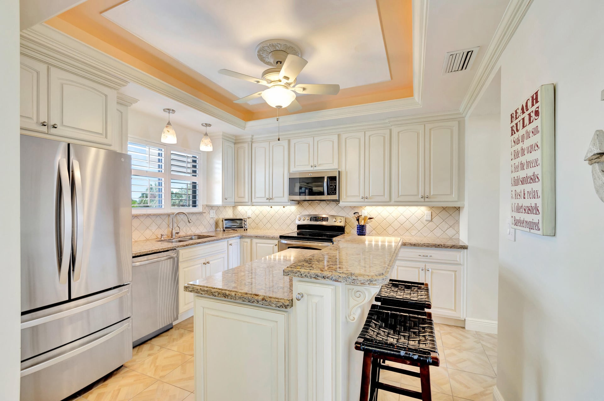 Unit 203 photo 21