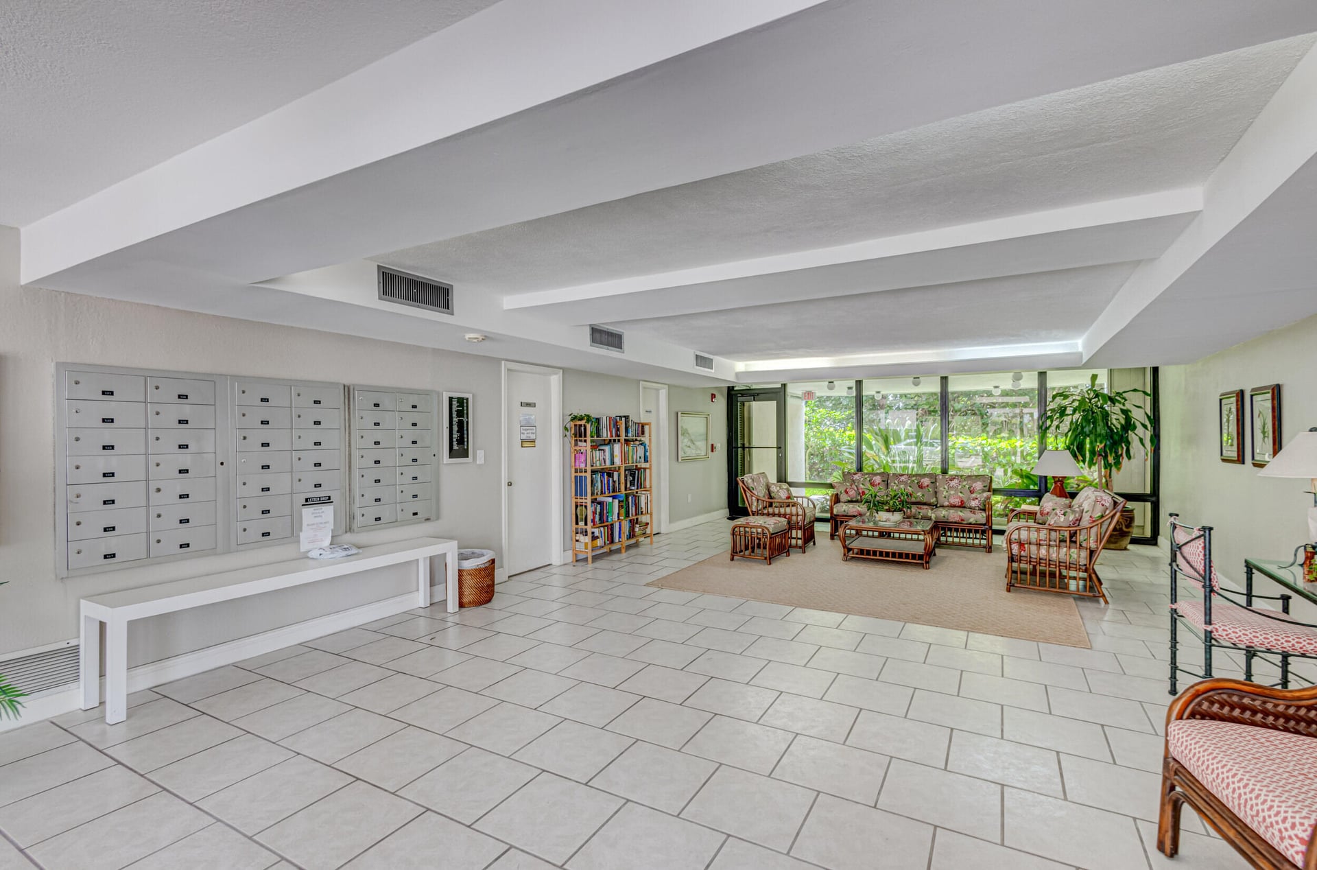 Unit 203 photo 62