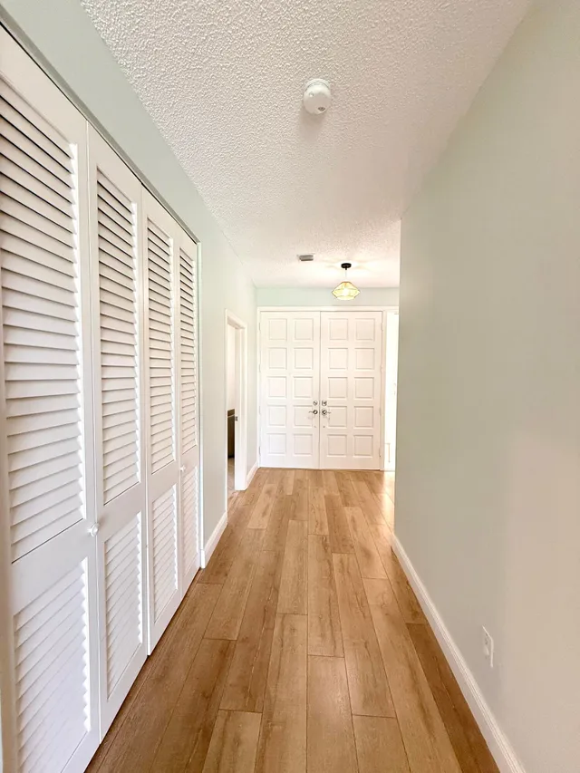 Residence photo 15