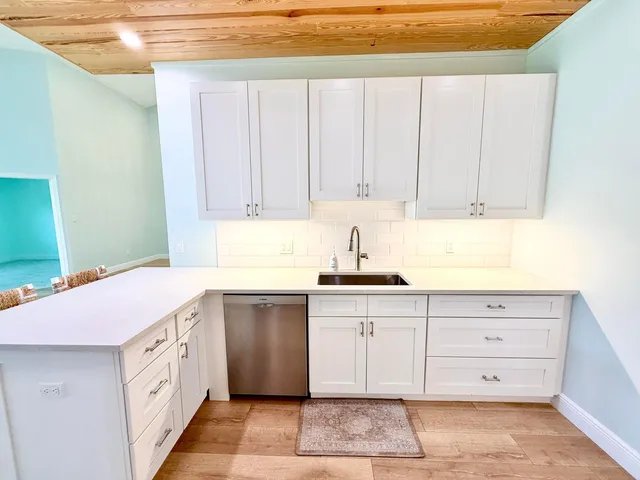 Residence photo 18