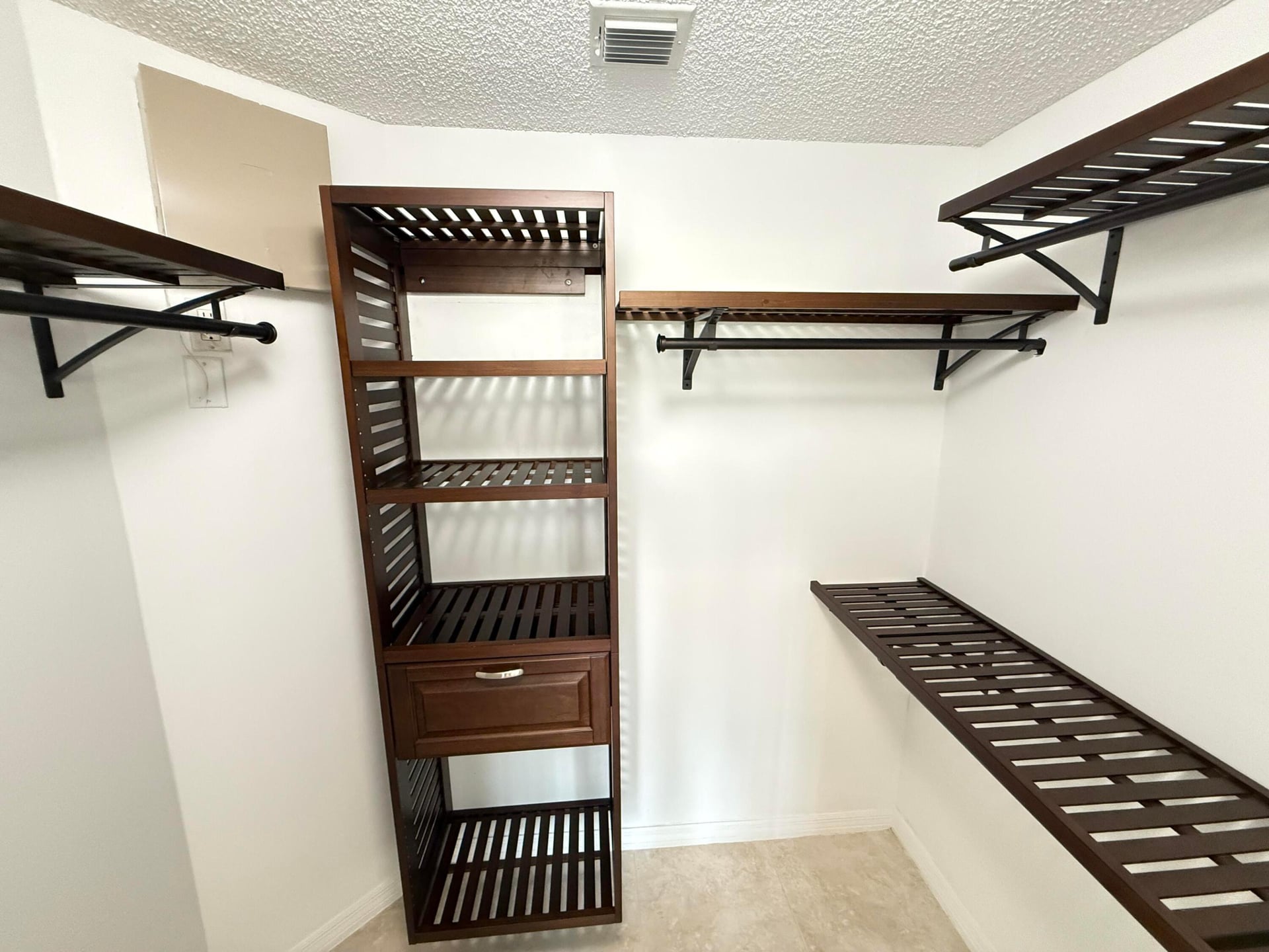 Residence photo 27