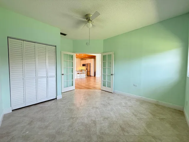 Residence photo 40