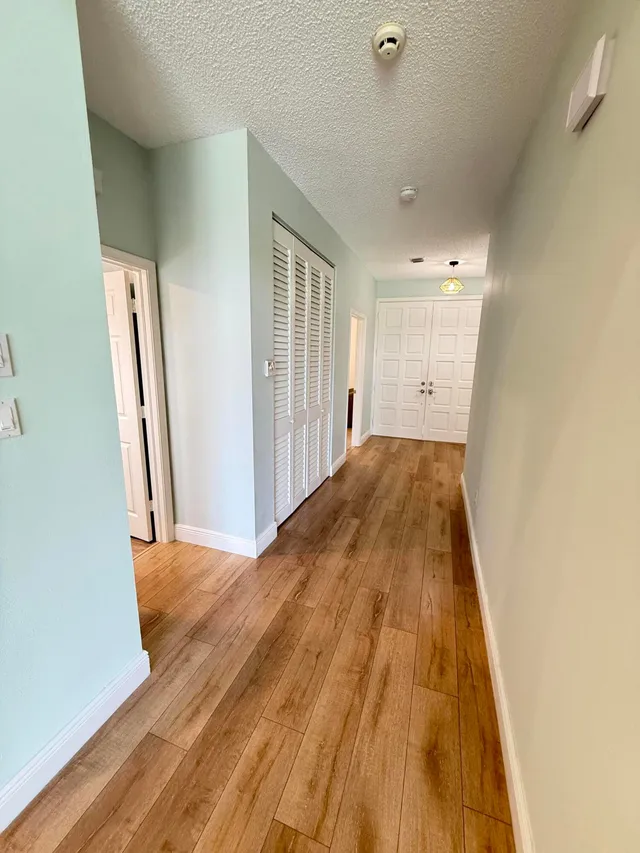 Residence photo 42