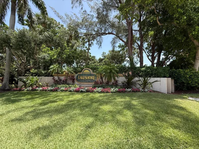 Residence photo 66