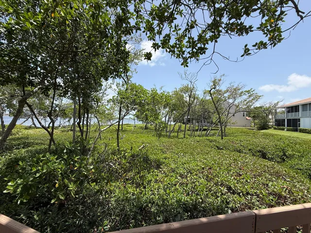 Residence photo 78