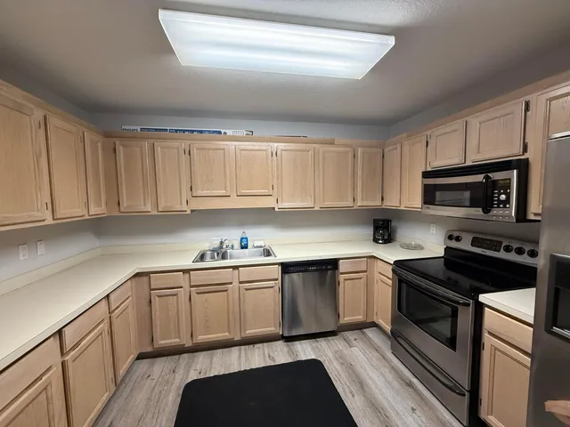 Residence photo 99