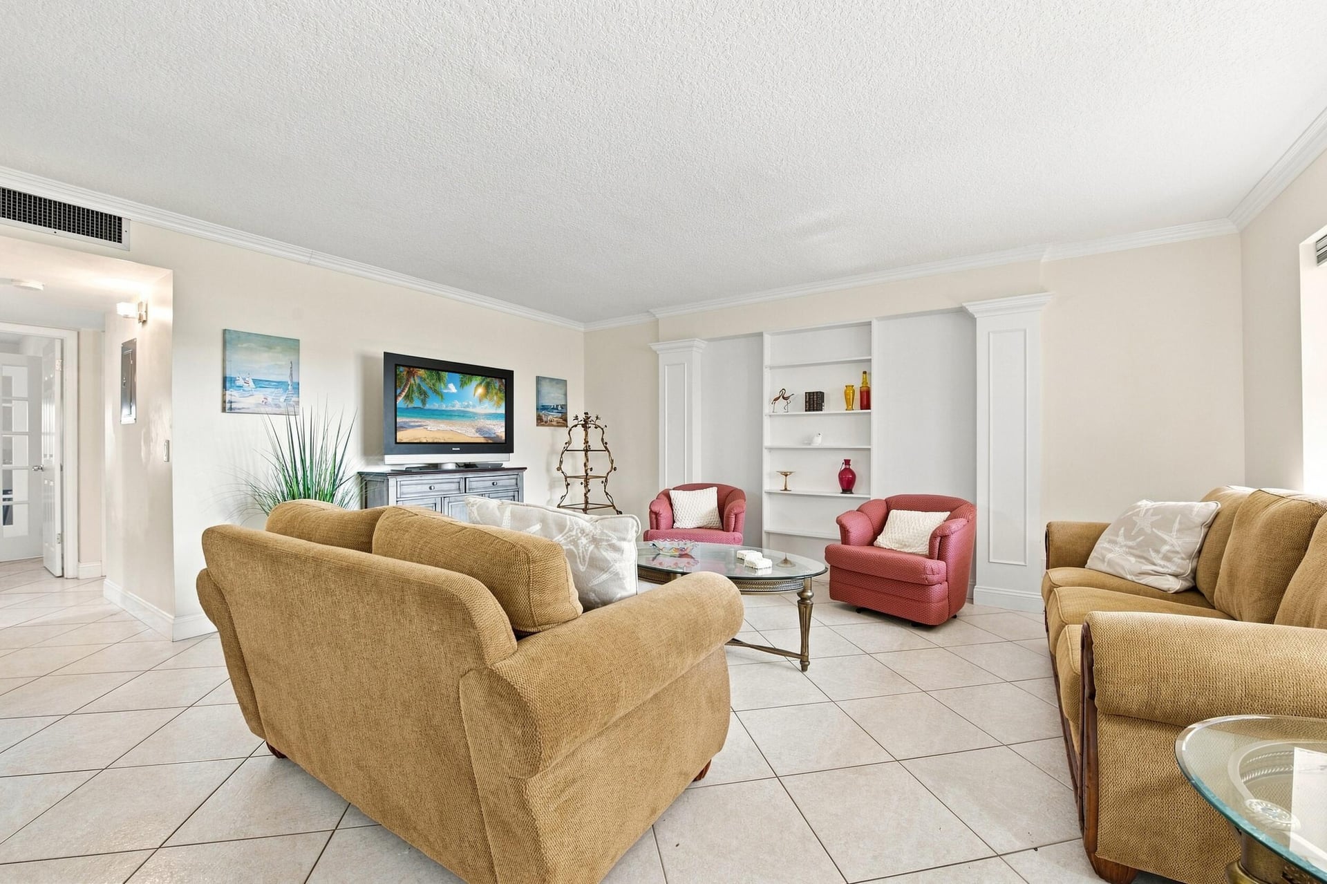 Residence photo 10