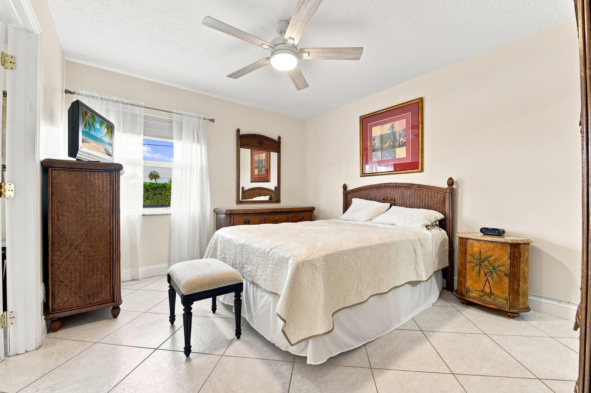 Residence photo 17