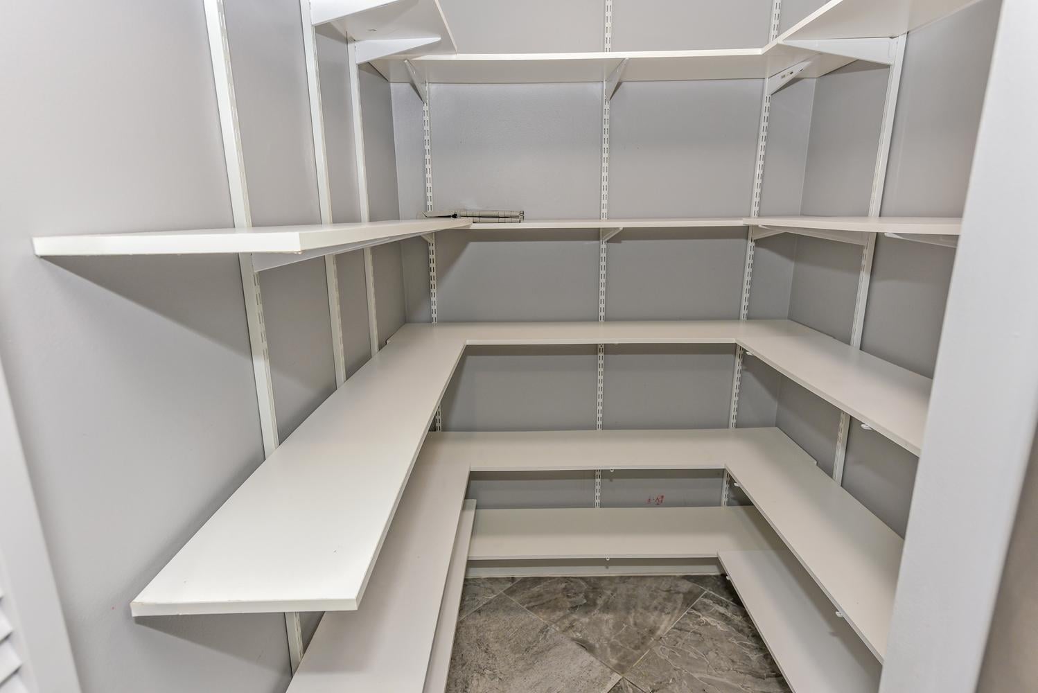 Residence photo 18