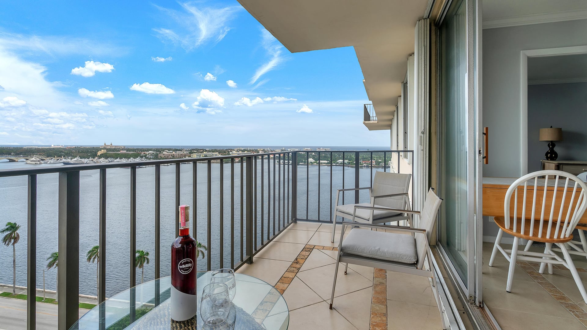 Downtown West Palm Beach Unit 1804 photo 2