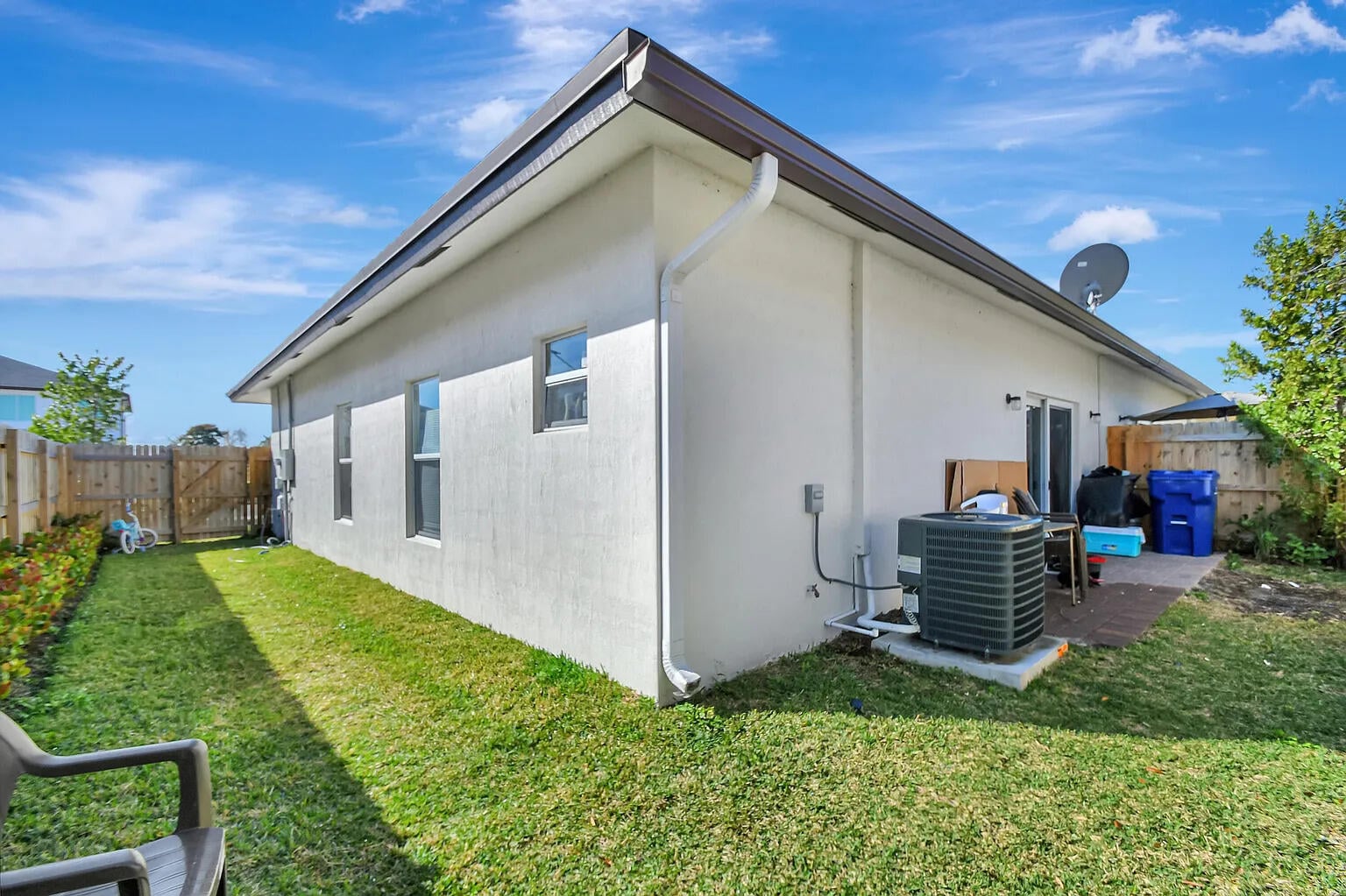 Residence photo 16