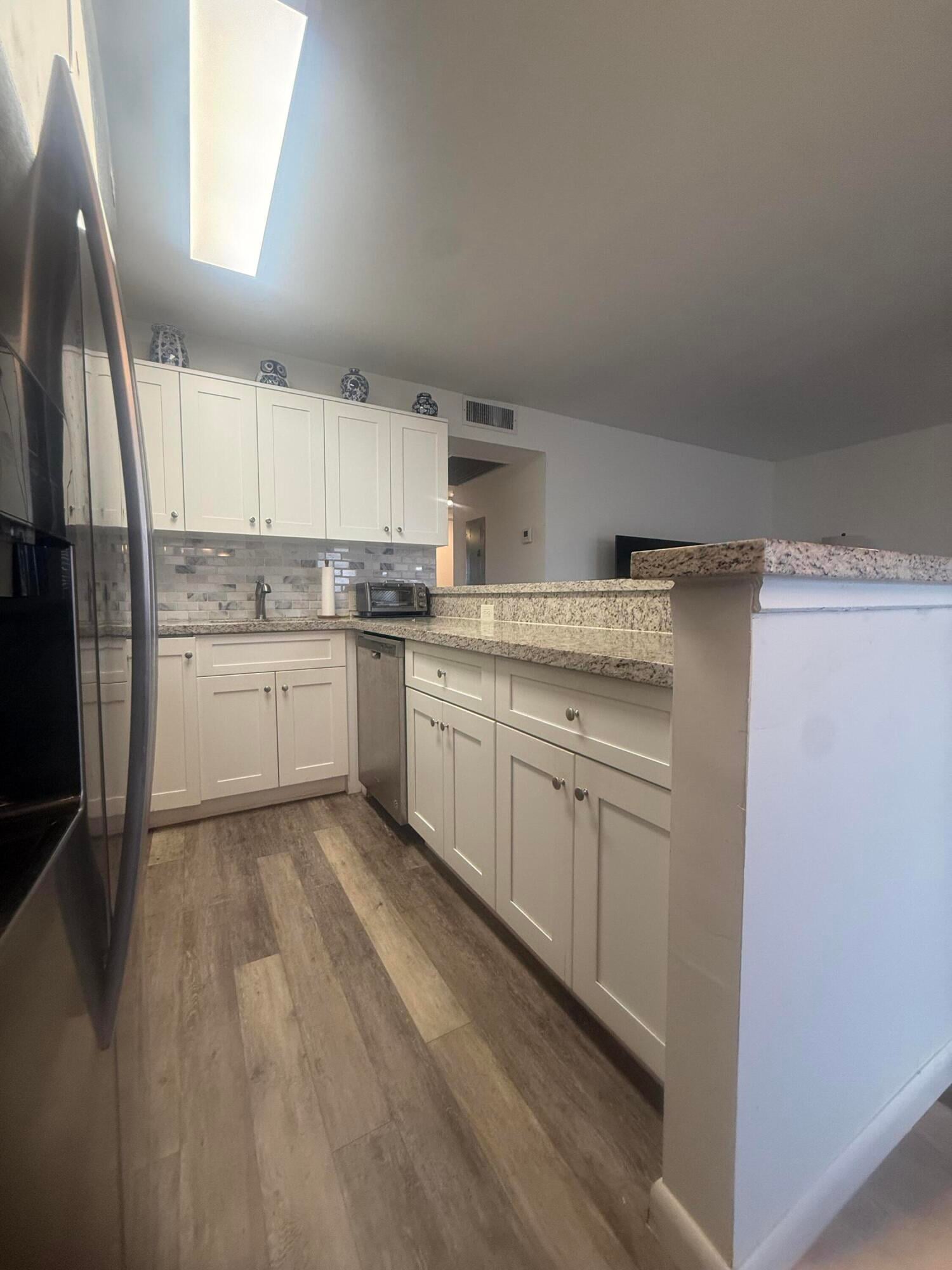 Residence photo 11