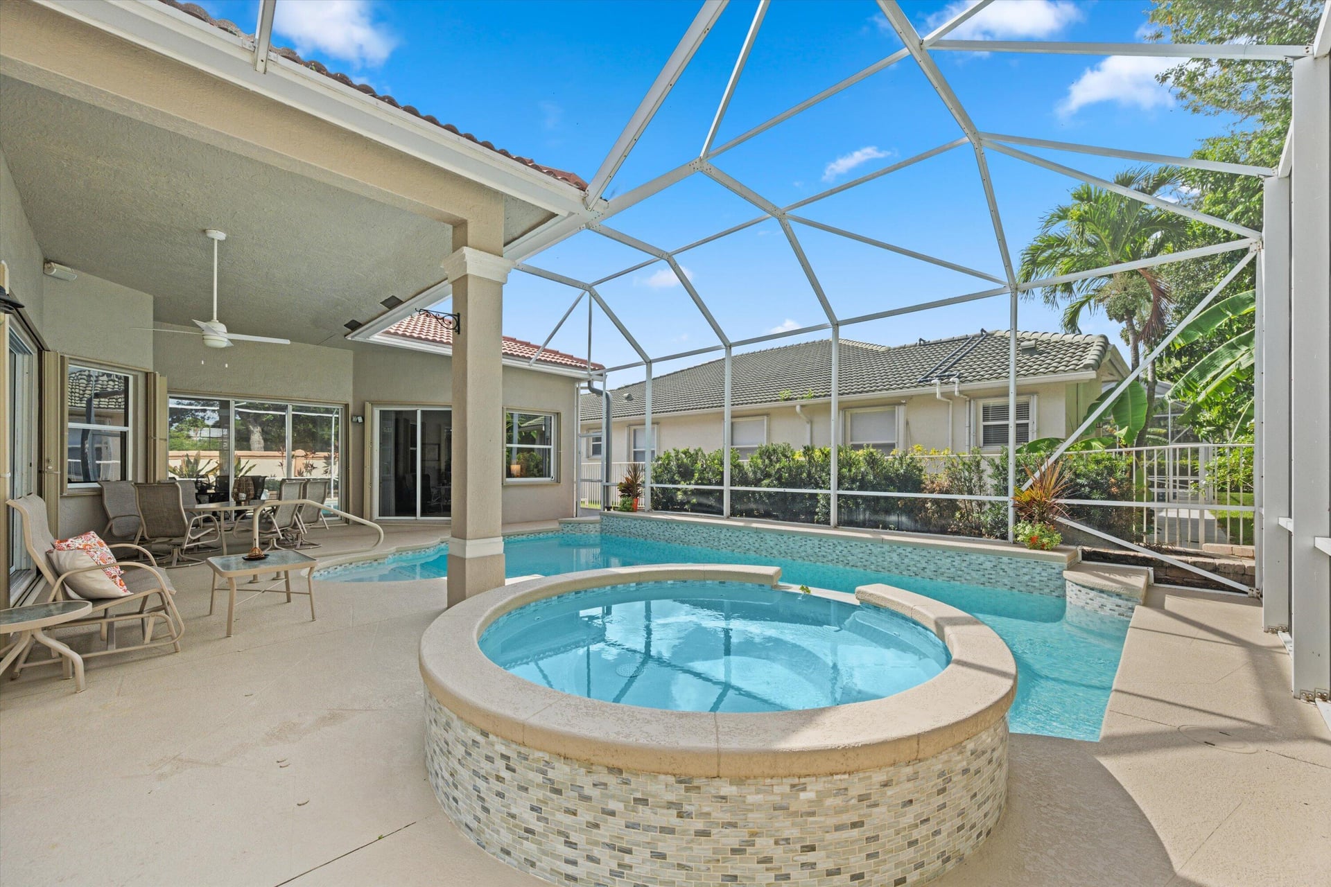  Residence photo 27