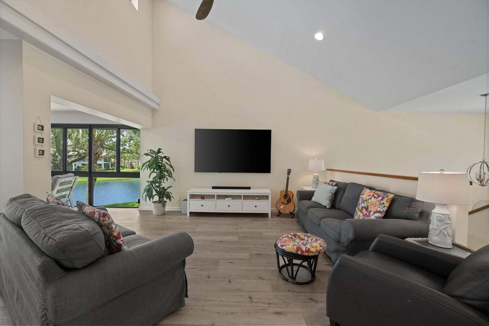 Jonathan's Landing Jupiter FL Unit 218 photo 3