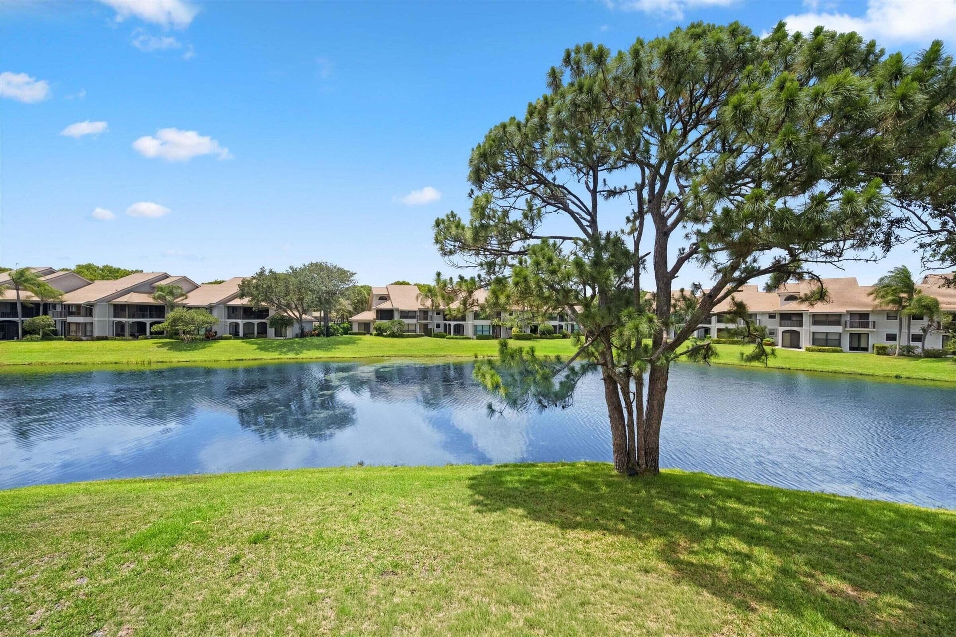 Jonathan's Landing Jupiter FL Unit 218 photo 26