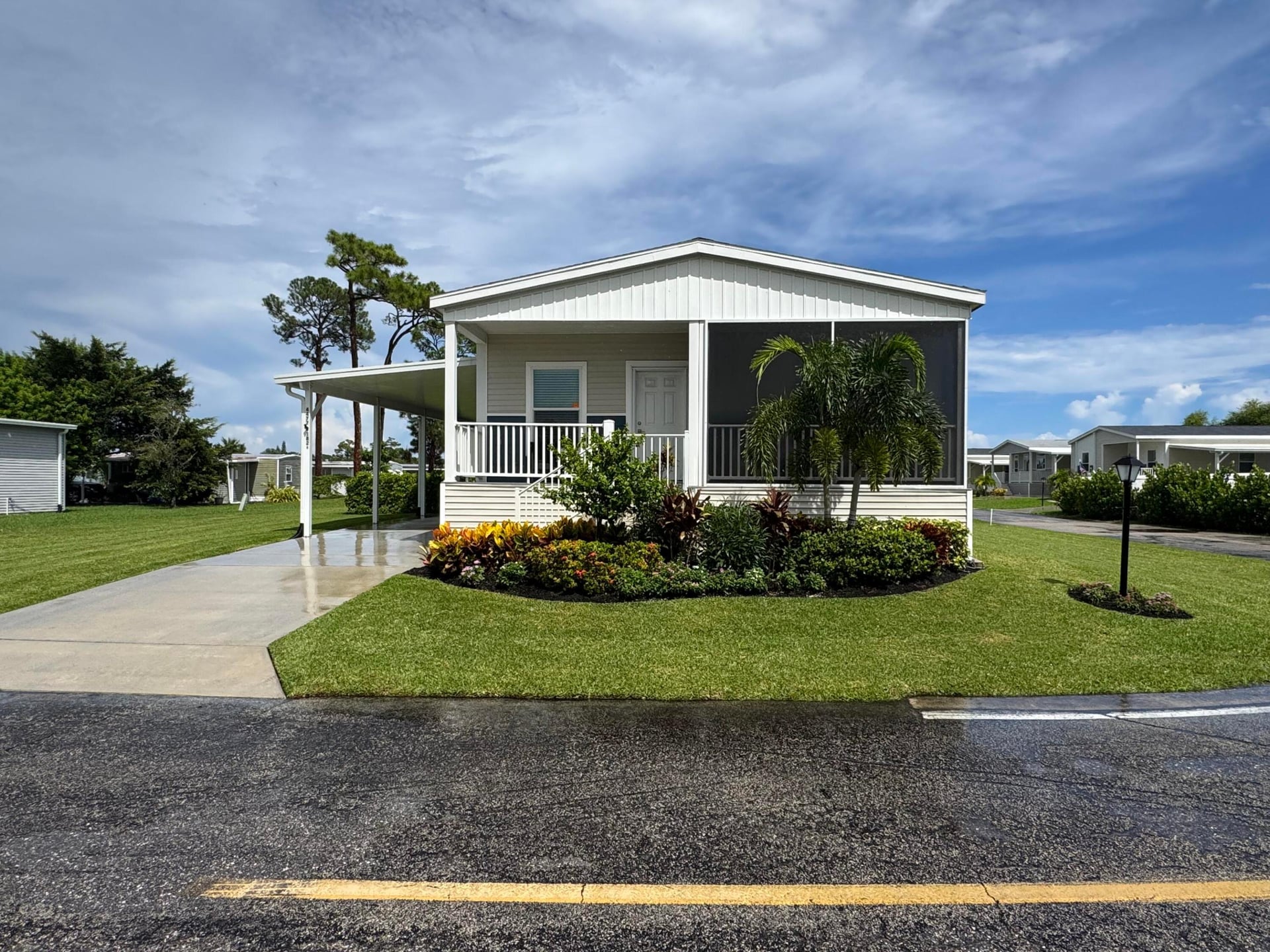 Residence photo 2