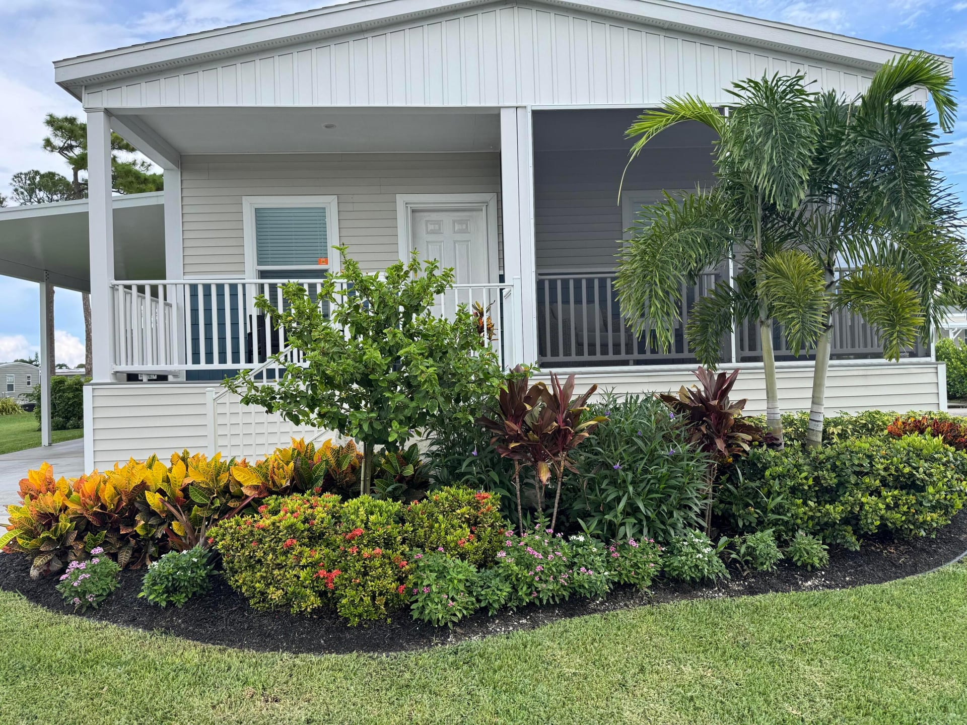 Residence photo 3