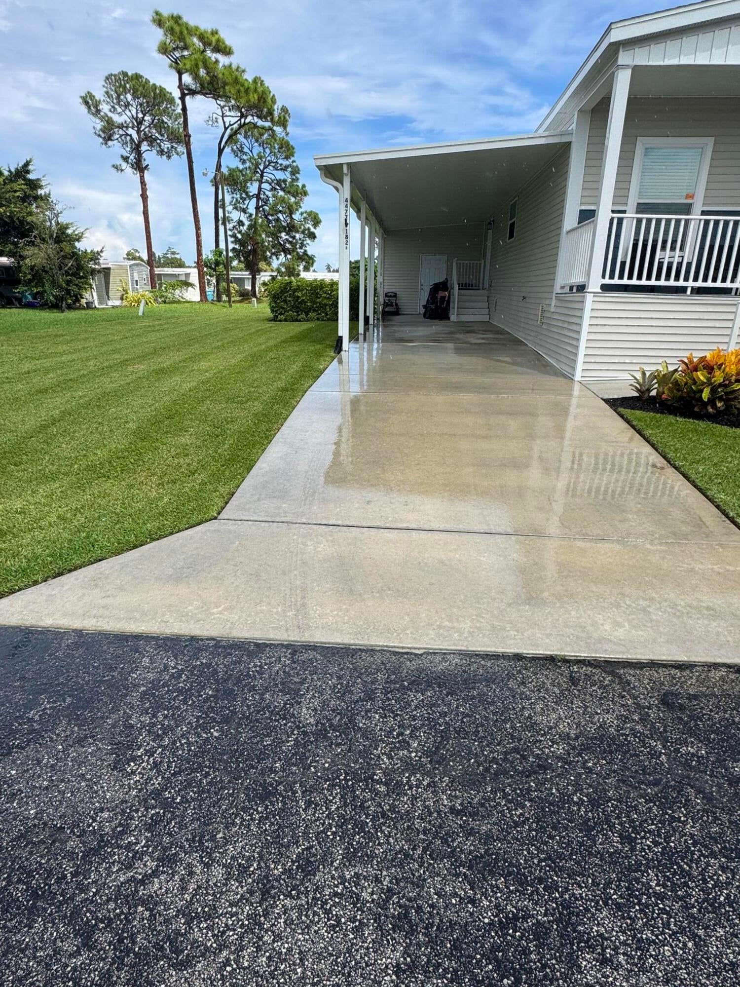 Residence photo 6