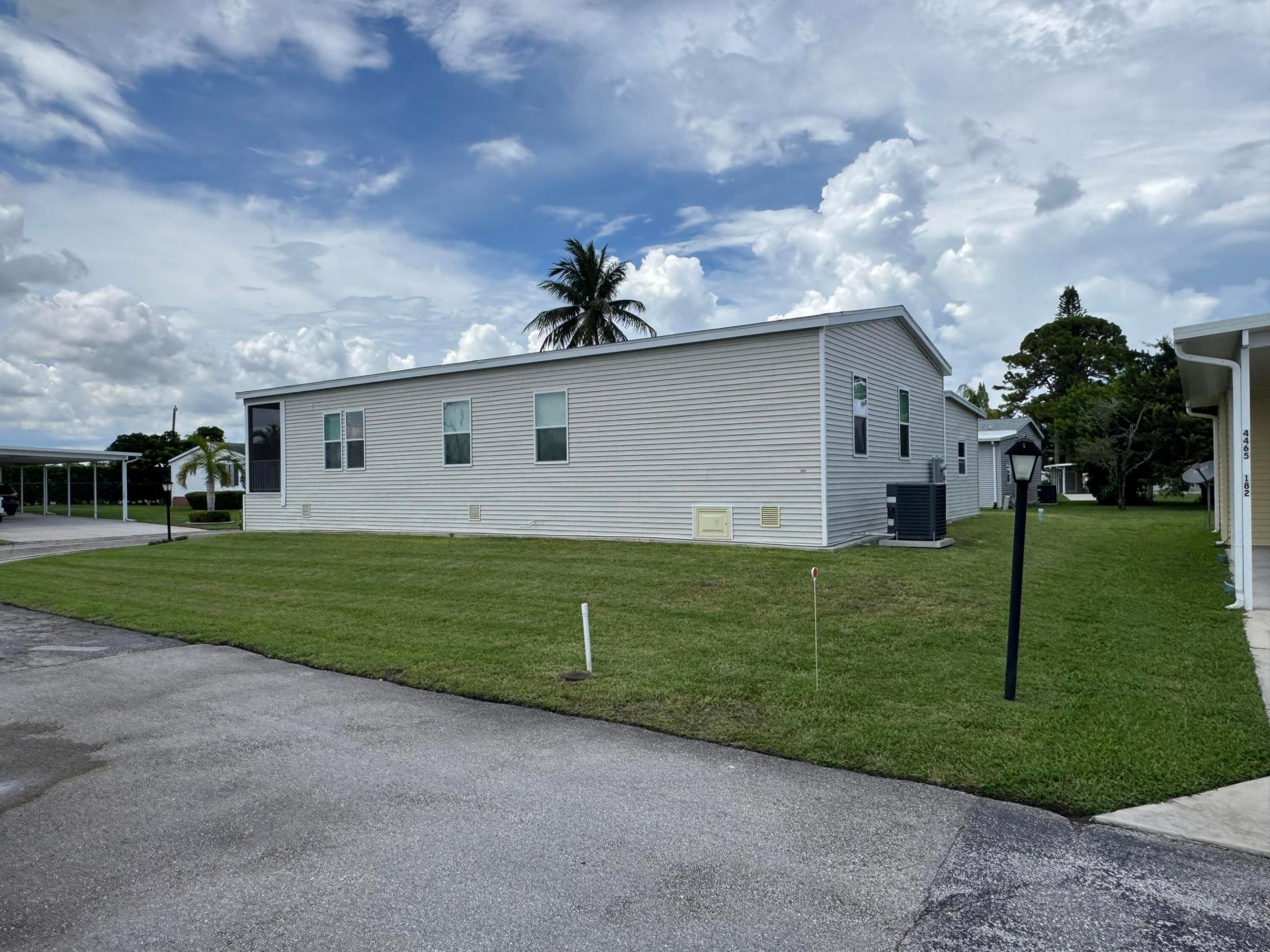 Residence photo 41