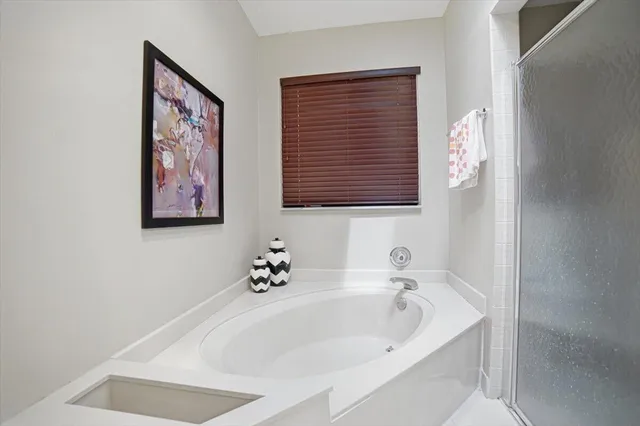  Unit 19 photo 22